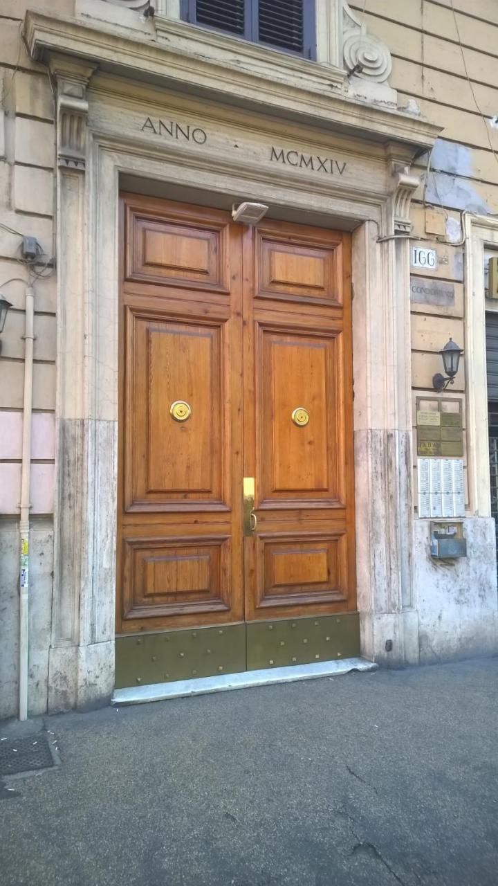 דירות רומא A Casa Di Elle מראה חיצוני תמונה